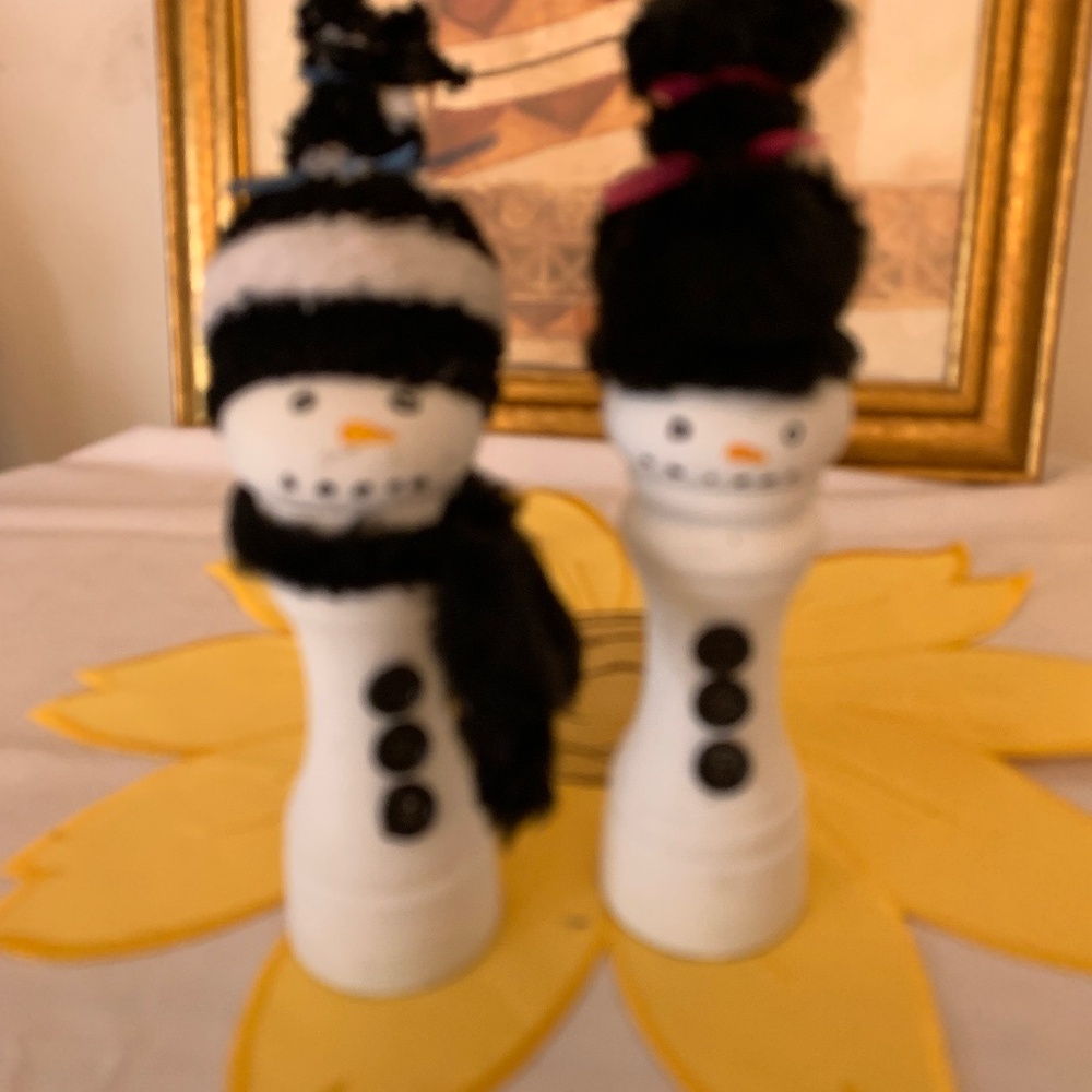 Mr. Dudley salt & pepper shakers snowman-woman  wood